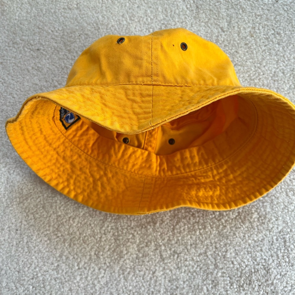 newhattan yellow bucket hat